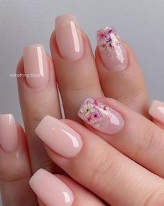 Milky White Nails With Floral Design, Asia Nails Art Designs, Wild Flower Nail Art, New Job Nails, Clear Tip Nails Designs, Short Encapsulated Nails, Neutral Floral Nails, Nude Floral Nails, Floral Wedding Nails