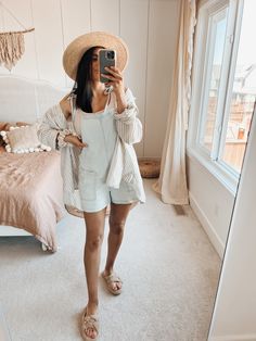 Aerie Double Strap Shortall curated on LTK Trendy Spring Fashion, Outfit Inspo Casual, Cute Spring Outfits, Spring Fashion Trends, Spring Trends, Spring Style, Spring Outfits Casual, Spring Outfit, Spring Summer Fashion