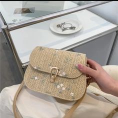 Product Description Pattern: Flower Shape: Square Strap Type: Single Shoulder Strap Occasion: Travel, Daily Size: Small Lining Material: Polyester Material: Straw Bags Type: Shoulder Bag, Crossbody Bag, Straw Bag Season: Spring&Summer Closure Type: Magnetic Buckle Spring Floral Print Shoulder Bag, Beige Floral Print Crossbody Shoulder Bag, Casual Beige Shoulder Bag With Floral Print, Flower Shaped Shoulder Bag With Adjustable Strap For Spring, Spring Flower Shoulder Bag With Adjustable Strap, Casual Floral Print Spring Bags, Casual Floral Print Bags For Spring, Trendy Floral Print Bags For Vacation, Spring Floral Print Bags