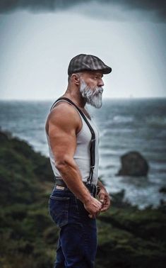 Bearded Men Fashion, Rugged Men Style, Bart Styles, Viking Beard Styles, Beards Styles, Ducktail Beard, Beard And Mustache Styles, Beard Fashion, Short Trendy Haircuts For Women