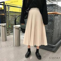 Lasaky - Classic Revival High-Rise Long Skirt Harajuku Skirt, Womens Skirt Outfits, Midi Skirts Summer, Long Flowy Skirt, High Waist Long Skirt, High Waisted Maxi Skirt, Pleated Long Skirt, Pleated Shirt, Y2k Aesthetic Outfits