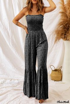 Olivia Mark - Stylish Floral Wide Leg Jumpsuit with Black Khaki Color, Thin Straps, and Smocked Bodice Perfect Neck, Hoodie Set, Floral Jumpsuit, Black Khakis, Wide Leg Jumpsuit, Strap Dress, Black Jumpsuit, Basic Style, Bow Detail