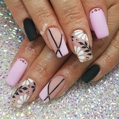 Niddle Work Design Nail Art, Simple Flower Nail Designs, Summer Nails Coffin, Look 2023, 2023 Nails, Diamond Nail Art, Nails Art Designs, Happy Nails