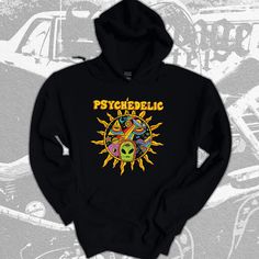 Psychedelic Vintage Trippy Unisex Tee, Multicolored 70s Sun Rainbow Vintage Unisex T-shirt. Fitted Graphic Print Hoodie With Crew Neck, Vintage Graphic Print Hoodie For Spring, Fitted Cotton Hoodie With Graphic Print, Fitted Crew Neck Graphic Print Hoodie, Spring Vintage Hoodie With Graphic Print, Retro Cotton Hoodie With Graphic Print, Trippy Tshirt Design Ideas, Trippy Vintage, Trippy Tshirt Designs