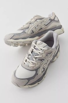 ASICS GEL-NYC Sneaker | Urban Outfitters