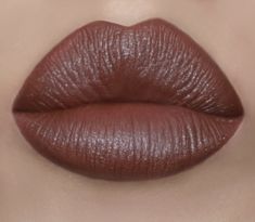 Chocolate Lipstick, Fall Makeup Trend, Wedding Makeup For Brown Eyes, Orange Lips, Bold Lipstick, Makeup For Hazel Eyes, Olive Skin