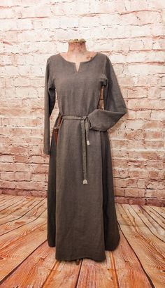 Viking Linen Dress Brown Used Look Medieval Undergarment | Etsy Outfits Extra, Brown Linen Dress, Ren Faire Outfits, Viking Garb, Viking Dress, Viking Clothing, Century Dress, Pirate Woman, Medieval Clothing