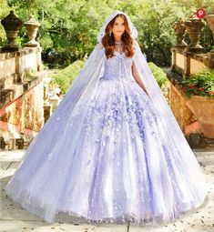 Red Ball Gowns, Purple Quince, Purple Quinceanera Dresses, Quinceñera Dresses, Dress With Cape, Pretty Quinceanera Dresses, Quince Dress, Dresses Quinceanera, Mori Lee