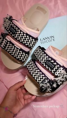 Designer Sandals Outfit, Where To Get Shoes, Shoes Aesthetic Sneakers, Lavin Shoes, Lanvin Slides, Lanvin Sandals, Lanvin Sneakers, Designer Slides