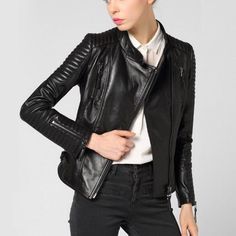 Women's & Girls 100% Genuine High Quality Lambskin Leather Motor Biker Jacket Leather Jacket Long, Leather Moto Jacket Womens, Figure Design, Moto Biker Jacket, Black Leather Biker Jacket, Coat Women Fashion, Lambskin Leather Jacket, Jacket Fits, Cropped Leather Jacket