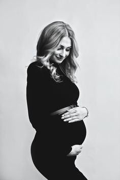 Sesja ciążowa Maternity Photoshoot Black Dress, Black Dress Maternity Shoot Casual, Black Dress Studio Maternity Pictures, Maternity Photoshoot Black And White, Maternity Shoot Black And White, Maternity Pictures, Pregnancy Photoshoot, Female Portrait, Pregnancy Photos