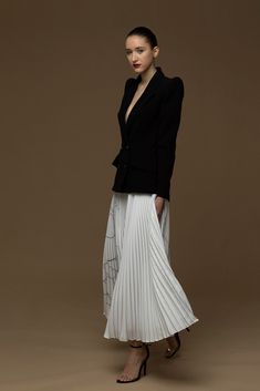 Jacket style top with pleated skirt - HerTrove White Pleated Skirt, Dress Name, Ankle Length Skirt, Dress Fitted, Skirt Long, Long Sleeve Blazers, Plunging Neckline, Jacket Style, White Top