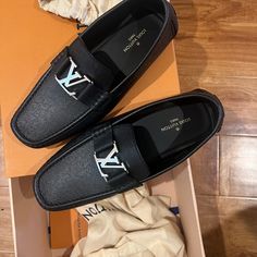 ! Authentic ! New Never Worn Lv Logos Loafers ! Size Eu 7 / Us Size 8 Lv Loafers Men, Designer Flat Heel Loafers For Business, Designer Business Loafers With Branded Heel Counter, Designer Black Loafers For Office, Designer Black Business Loafers, Men’s Loafers, Louis Vuitton Loafers Men, Lv Loafers, Louis Vuitton Loafers