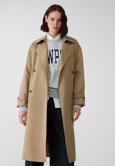 Trench long fluide doublé - Vestes femme | Stradivarius France Style Mistakes, Trench Coat, France