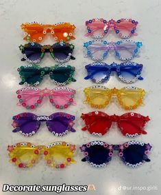 Sunglasses Decorated With Beads, Bead Decorated Sunglasses, Make Sunglasses Craft, How To Make Bead Sunglasses, Diy Party Sunglasses, Bachelorette Party Sunglasses Diy, Bead Sunglasses Ideas, Beaded Sunglasses Ideas With Words, Pearl Sunglasses Diy