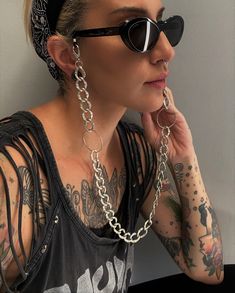 "Oversized O ring light grey glasses chain, sunglasses bold chain holder, aluminum statement chain layered necklace, chunky curb chain holder Welcome to my shop! ✈️ DHL EXPRESS SHIPPING AVAILABLE, 1-3 BUSINESS DAYS DELIVERY! ✔️ PLEASE MAKE SURE TO SELECT IT, RIGHT BEFORE YOUR PURCHASE! ❗️ ❗️ DON'T FORGET TO ADD YOUR CELL # AT THE \"NOTE TO SELLER\" SECTION IF YOU CHOOSE DHL! BY FILLING YOUR CELL NUMBER YOU EARN THE BENEFIT TO CHOOSE BETWEEN 6 DIFFERENT DELIVERY OPTIONS! INSTRUCTIONS WILL BE SENT Trendy Metal Chain Link Ring, Trendy Silver Metal Chain Ring, Trendy Adjustable Party Glasses Chains, Trendy Silver Chain Ring For Everyday, Trendy Party Glasses Chains With Adjustable Chain, Metal Glasses Chains With Chain Strap, Trendy Adjustable Silver Chain Ring, Trendy Chain Necklace, Trendy Everyday Adjustable Chain Ring