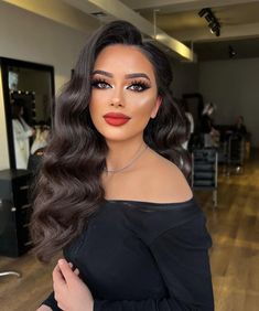 Elegant Hair And Makeup, Hair Styles Glam, Long Wedding Hair Bridesmaid, Long Hair Wedding Styles All Down Bridesmaid, Folded Hairstyles, Glam Hair Styles Long Hair, A Line Dress Hairstyles, Make Up For Black Dresses, Glam Hairstyles Medium