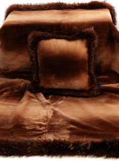 Rust Sheared Beaver Fur Blanket with Rust Fox Fur Trim. Unique Blankets, Fur Blanket, Fox Fur, Fur Trim, Queen Size, Rush, Blankets, Return Policy, Rust