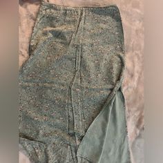 Nwot, The Quality Of The Fabric Is Excellent And A Jade Green. So Pretty Doesn’t Fit Me. John Galt No Size Some Items Fit Me And Some Do Not. Sold At Pacsun Brandy Melville Skirts, Floral Midi Skirt, John Galt, Women Skirts Midi, Jade Green, So Pretty, Pacsun, Brandy Melville, Brandy