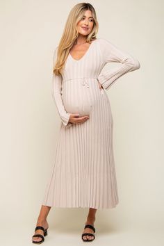 Taupe Ribbed Maternity Knit Maxi Dress Fall Baby Shower Dress, Classy Maternity Outfits, Baby Shower Outfit Ideas, Short Dress White, Shower Outfits, Stylish Maternity Outfits, Baby Shower Outfit, Knit Maxi Dress, Trendy Maternity