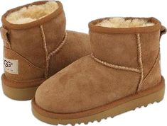 Ugg Store, Dr Shoes, Classic Ugg Boots, Ugg Classic Mini, Mens Uggs, Classic Boots, Ugg Classic, Classic Mini, Mode Vintage