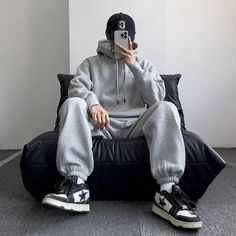 Hearujoy New Autumn Winter Gray Sweatshirt Set Simple High-end Street Loose Velvet Thickened Sweatshirt Sports Suit Men Women Aesthetic Size Suggest : Size S: weight 35kg-40kg, height 145-150cm Size M: weight 40kg-50kg, height 155-165cm Size L: weight 50kg-57.5kg, height 165-175cm Size XL: weight 57.5kg-65kg, height 170-175cm Size 2XL: weight 65kg-70kg, height 175-180cm Casual Winter Sweats For Sports, Baggy Sporty Sweatshirt For Winter, Gray Comfortable Sweatshirt For Sports, Comfortable Winter Sweats For Leisure, Comfortable Winter Leisure Sweats, Gray Hoodie Tracksuit For Winter, Casual Hoodie Sweats For Leisure, Winter Cotton Tracksuit With Relaxed Fit, Leisure Crew Neck Sweatshirt With Pockets