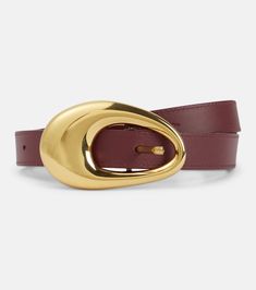 Designer Shopping, Wardrobe Classic, Bottega Veneta Belt, Naturalizer Shoes, Classic Wardrobe, Classic Leather, Leather Items, Fall 2024