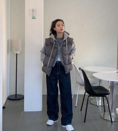 Korean Outfits Casual, Fashion Outfits Korean, Asian Streetwear, Lazy Day Outfits, Korean Girl Fashion, Neutral Fashion, Daily Outfits, Korean Girl