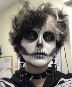 Corpse Paint Ideas Men, Edgy Male Hairstyles, Corpse Face Paint, Corpse Paint Aesthetic, Corpse Paint Men, Goth Men Makeup, Male Dyed Hair, Trad Goth Makeup Men, Halloween Makeup Male