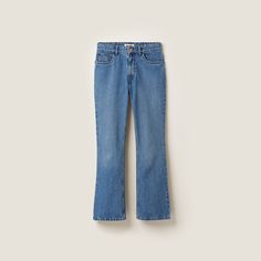 Washed denim Slim fit High-rise waist Zipper fly with button Contrasting top-stitching Rounded front pockets Back patch pockets Ironed crease Embroidered logo Classic Blue Cropped Flare Jeans, Classic Blue Cropped Leg Flare Jeans, Spring Casual Miu Miu Bottoms, Casual Miu Miu Bottoms For Spring, Miu Miu Spring Bottoms With Pockets, Miu Miu Fitted Casual Bottoms, Casual Fitted Miu Miu Bottoms, Classic High-rise Jeans With Patch Pockets, Classic High Rise Jeans With Patch Pockets