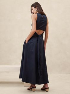 Stretch-Cotton Poplin Maxi Dress | Banana Republic Mother Of Groom Dresses, Maxi Dress Navy, Lined Skirt, Groom Dress, Navy Blue Dresses, Fit And Flare Dress, A Line Skirt, Summer 2024, Empire Waist