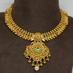 Gold Necklace Set Simple, Necklace Set Simple, Ruby Necklace Designs, Traditional Necklace, Gold Temple Jewellery, Neck Pieces Jewelry, Antique Necklaces Design