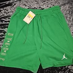 Nwt Green Fleece Short White Detail Green Athletic Shorts For Spring Streetwear, Green Moisture-wicking Athletic Shorts For Spring, Green Sportswear Athletic Shorts For Spring, Nike Basketball Shorts, Jordan Shorts, Jordan Essentials, Jordan Basketball, Sweatpants Shorts, Fleece Shorts