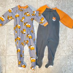 Lot Of 2 Fleece Footed Baby Pajamas. New Without Tags. Adorable Fox Pattern. Perfect For Keeping Baby Warm And Comfy! Size 12 Months Fox Pattern, Baby Pajamas, Baby Warmer, Kids Pajamas, Blue Orange, Size 12, Kids Shop, Pajamas, Orange