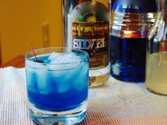 10 Delicious Blue Curaçao Cocktails | Delishably Curacao Cocktail, Sprite Recipe, How To Make Juice, Fruit Punch Recipe, Drinks Nonalcoholic, Easy Alcoholic Drinks, Blue Drink, Pineapple Cocktail