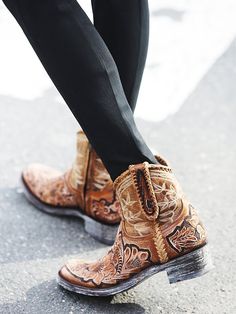 Old Gringo Queenwood Western Boot at Free People Clothing Boutique Mode Hippie, Looks Country, Estilo Country, Boating Outfit, Moccasin Boots, Free People Clothing Boutique, Western Boot, Winter Trends