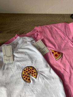 Idea For Anniversary, Couple Hoodies, Piece Of Pizza, Matching Tshirts, Pizza Tshirt, Matching Hoodies, Couple Set, Her And Him, Couple Tshirts