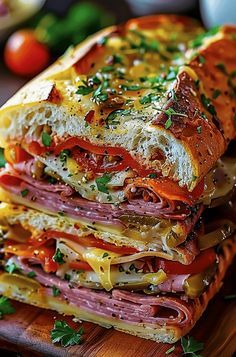 Wow Dinner Recipes, Classic Italian Sandwich, Subs For Lunch, Italian Panini Recipes Sandwiches, Italian Muffuletta Sandwich, Dinner Dishes Family, Best Italian Sandwich Recipe, Dinner Sandwich Recipes Healthy, Grilled Italian Sandwiches