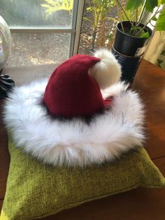 Cranberry Red wool slouchy Witch Santa Hat with faux fur trim Christmas Hat Aesthetic, Santa Dress Women, Santa Chair, Hat Cottagecore, Christmas Witch, Winter Witch, Yule Christmas, Mushroom Costume, Hat Aesthetic