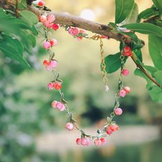 This Pinkberry Necklace is a timeless and elegant accessory made from natural stone and featuring a beautiful green leaf amidst an ethereal spring. An exquisite piece that will bring sophisticated luxury and unparalleled style to any outfit. DETAILS Plating: 18K Gold Materials: 18K Gold on Brass, Natural Stone Measurements: Length: 13.39"(34cm) + Extender: 3.54"(9cm) Weight: 30.31 g The customized service requires an additional payment, such as extended the necklace. Flower Shaped Single Strand Jewelry For Gifts, Flower Shaped Single Strand Necklace For Gift, Handmade Pink Nature-inspired Necklace, Wedding Gift For Girl, Berry Necklace, Poppy Necklace, Oranges Gift, Fruit Necklace, Unique Gift Wrapping