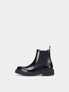 Editor's NotesSO.U:LESURES's Leif round toe chelsea boots feature a modern and chic silhouette and perfect for people who pursue comfortability as the first priority.- Round toe- Pull-loop at heel collar- Elasticized gussets at sides- Rubber outsoleMeasurements(in.)- Size: KR225mm(US4.5) - KR290mm(US11)- Heel height: 1.6 in.- Fits true to the sizeComposition & Care- Upper: Leather- Sole: Rubber- Please check the care labelDesigner- by SO.U:LESURES Chelsea Boots Black, Black Chelsea Boots, Mens Outerwear, Men Shoes Size, Boots Black, Mens Bottom, Chelsea Boots, Chelsea, Shoes Mens