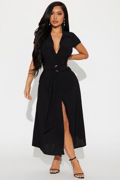 Soft Classic Dress Style, Hairstyles For Collared Dresses, Belts For Dresses, Styling Outfits, Brown Midi Dress, Satin Shirt Dress, Purple Midi Dress, Belted Midi Dress, Cap Dress