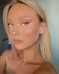 Glowy Aesthetic, Eye Makeup Art, Makeup Goals, Makeup Designs, Natural Makeup Looks