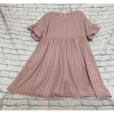 This Beautiful Pink And White Gingham Empire Dress By Haptics Is A Must-Have For Any Fashion-Savvy Woman. With Its Short Sleeves And Short Dress Length (50” Bust 35” Length) It's Perfect For Warm Weather Outings. The Dress Is Made Of High-Quality Materials (Polyester, Rayon , Spandex) That Ensure It's Durable, Comfortable, And Long-Lasting. The Empire Waist, Pockets, And Gingham Print Make It A Unique And Stylish Addition To Any Wardrobe. The Dress Is Available In A Size M, Comes From A Smoke-Fr Banquet Dress, Banquet Dresses, Gingham Shorts, Empire Dress, Gingham Print, Empire Waist, Short Dress, Pink And White, Warm Weather