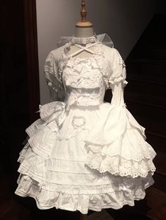 White Goth Dress, J Fashion, Really Cute Outfits, Lolita Dress, Gothic Lolita, Art Clothes, Lolita Fashion, Dress Details, I Dress