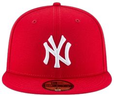 Classic Red Snapback Hat For Sports, Classic Red Fitted Hat For Sports, Red Snapback Flat Cap For Sports, Red Sporty Fitted Hat With Flat Bill, Collegiate Red Snapback Fitted Hat, Red Flat Cap Fitted Hat For Streetwear, Red Fitted Hat For Sports With Flat Crown, Red Fitted Hat With Flat Crown For Sports, Red Six-panel Fitted Hat For Streetwear