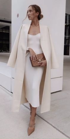 Old Money Party Outfits, Vinter Mode Outfits, Corporate Attire Women, Child Psychologist, Business Attire Women, Mode Zara, Classy Winter Outfits, Corporate Attire, Effortlessly Chic Outfits