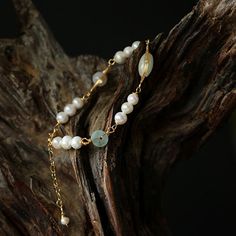 This beautiful Freshwater pearl bracelet ranges between 7-8mm in size and consists of beautiful and lustrous pearls in AAA quality. All pearls in this bracelet are round and are strung with silk thread and double-knotted between each pearl. Known as the 'icon' of cultured pearls, Freshwater pearls have graced the necks, ears, fingers, and wrists of women for decades. Huge Tomato imports their Freshwater pearls from the Freshwater rs of Japan, grown in the Pinctada fucata oyster. All of our Fresh Akoya Pearl Bracelet With Pearl Charm, Akoya Pearl Drop Round Bracelets, Akoya Pearl Drop Bracelet, Round Pearl Jewelry With 8mm Beads, Adjustable Pearl Bracelet With Pearl Pendant, Round Pearl Bracelets With Pearl Drop, Adjustable Pearl Bracelets With Pearl Pendant, Pearl Bracelets With Pearl Drop, Adjustable Bracelet With Pearl Pendant