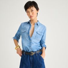 Wren slim western chambray shirt in Callie wash Womens Chambray Shirt, Spring Wardrobe Essentials, 50 Womens Fashion, Stylish Outfits For Women, Stylish Outfits For Women Over 50, Outfits For Women Over 50, Clothes For Women Over 50, Casual Outfits For Moms, Outfits For Moms