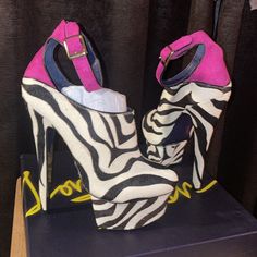 Awesome And Authentic London Trash Zebra Print Faux Fur, Platform 6 Inch Heel With Purple Metal Strap. Condition: Worn Once Gently Inside, Brand New With Original Box! Ship Daily And Always Open To Offers! High Heel Zebra Print Party Heels, Spring Zebra Print High Heels, Chic Zebra Print High Heels, Balenciaga Heels, Zebra Heels, 6 Inch Heels, Pointy Heels, Pink Platforms, Gladiator Heels